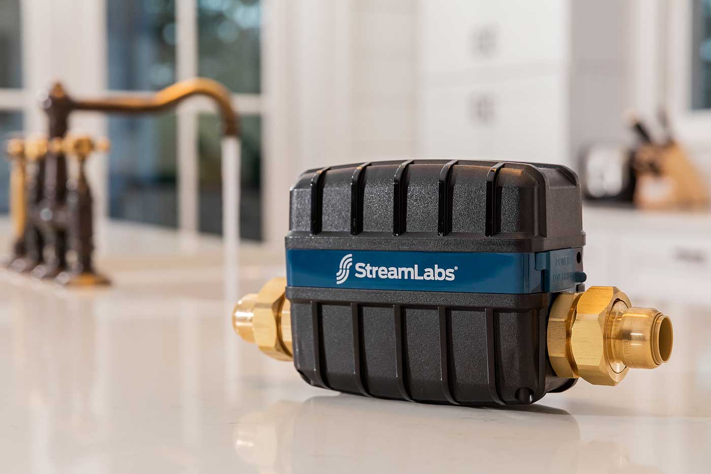 StreamLabs Control automatic water shutoff valve with leak detection system